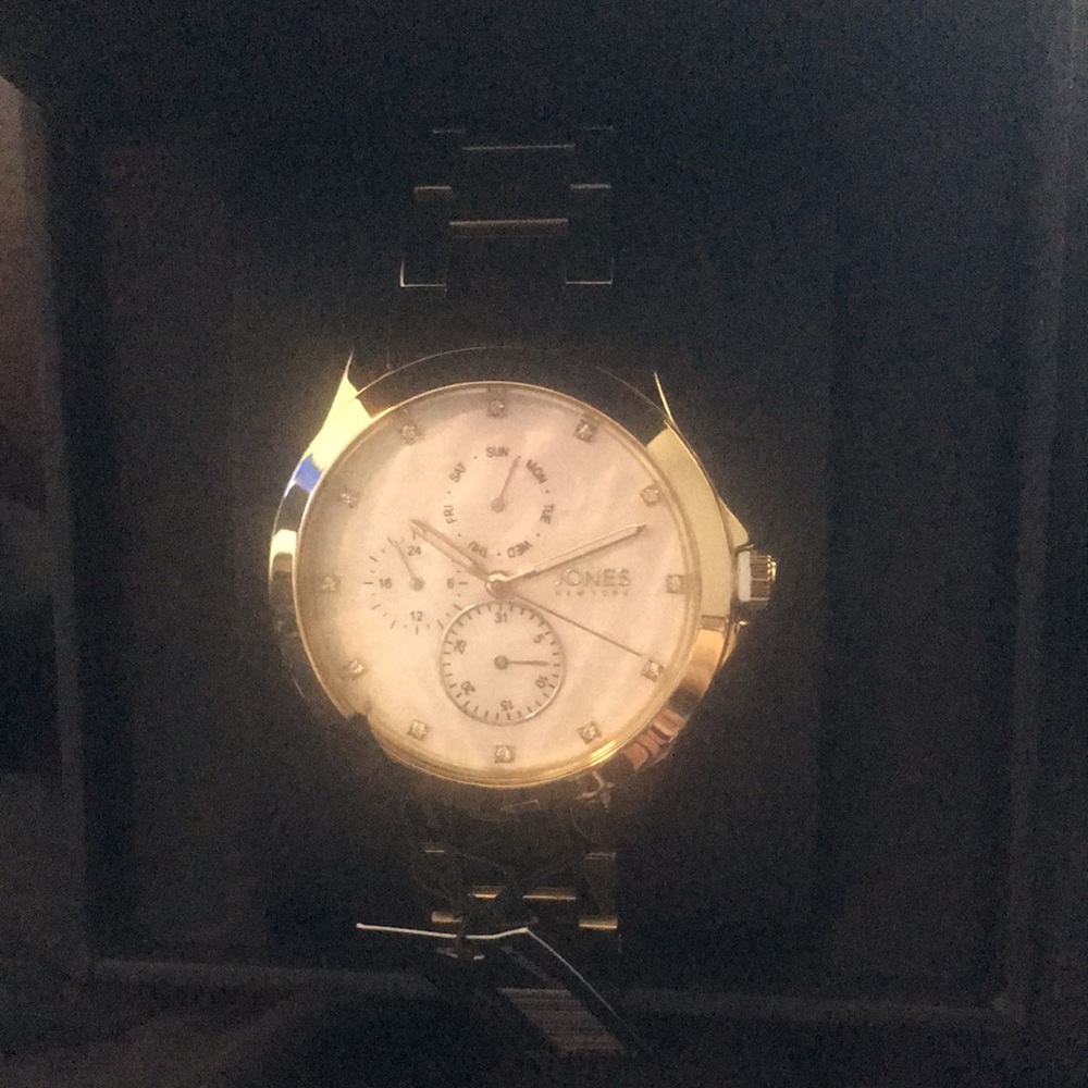 Jones of New York Mens Watch- stunning NIB